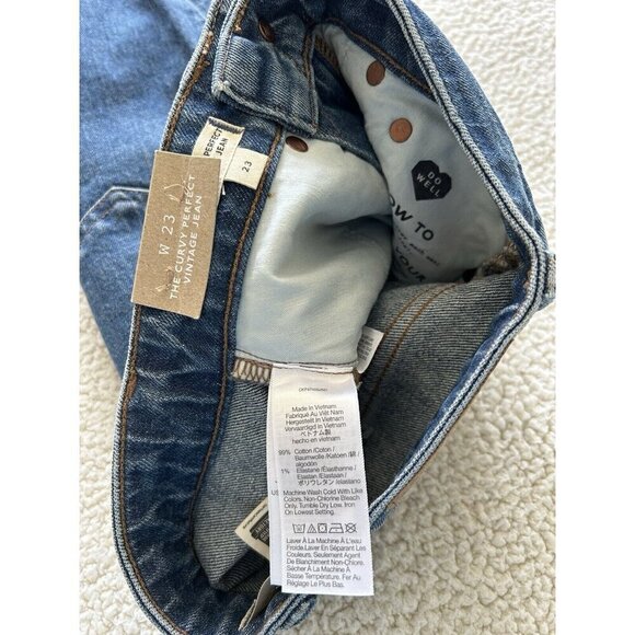 MADEWELL The Curvy Perfect Vintage Jean Blue Decatur Wash Tapered Leg Size 23 - Picture 7 of 11